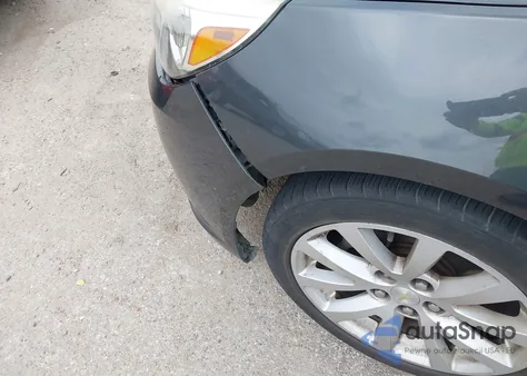 2015 Chevrolet Malibu 2Lt из США, поврежденный, VIN 1G11D5SL4FF178022